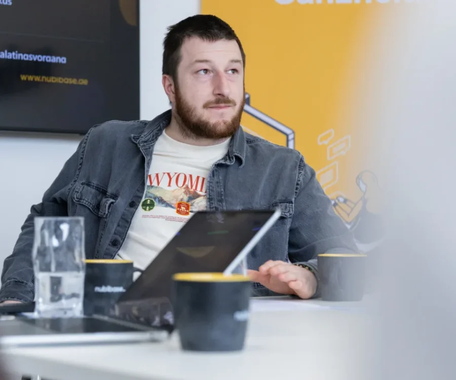 Arbeitsalltag im Team von nubibase