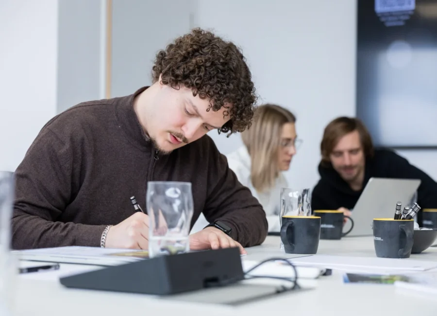 Arbeitsalltag im Team von nubibase